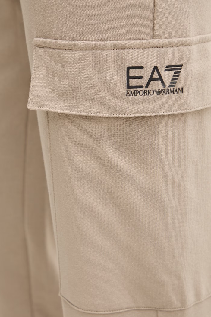Bavlnené tepláky EA7 Emporio Armani hnedá PJVRZ.8NPP67
