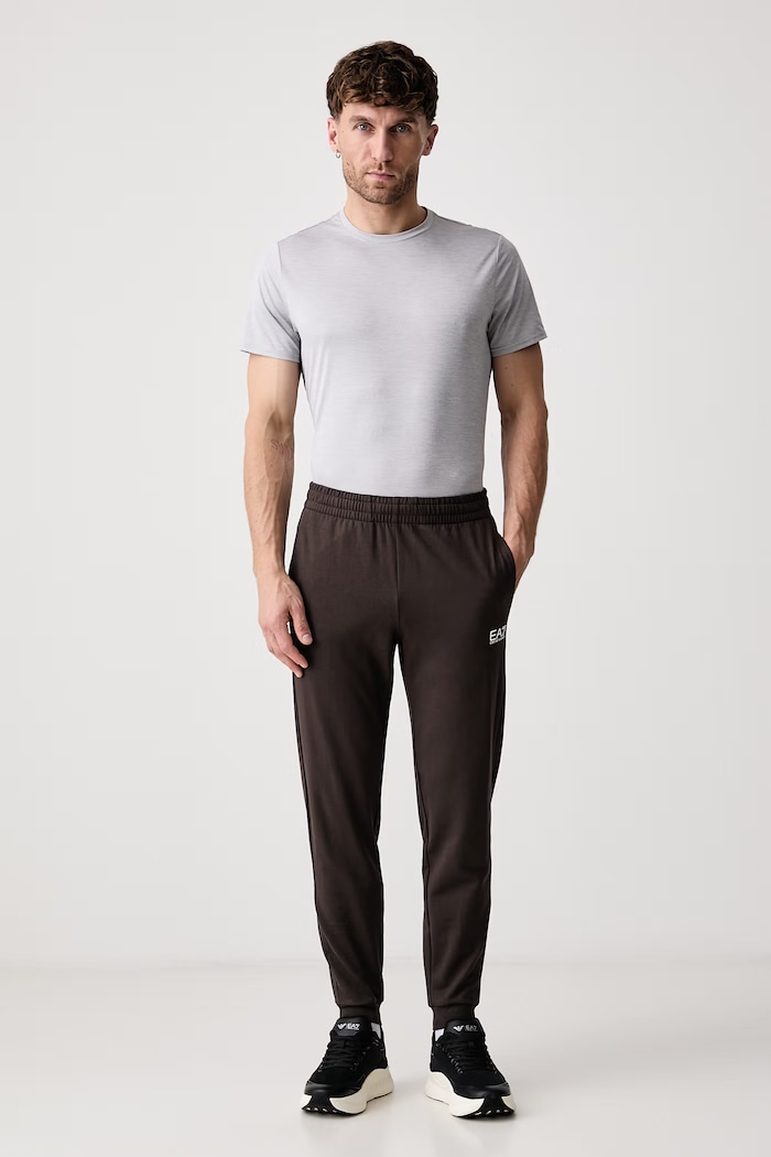 EA7 Emporio Armani Spodnie dresowe męskie bawełniane PJVRZ.8NPP66 brązowy SS26