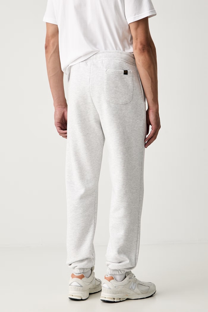 Odzież Alpha Industries spodnie dresowe męskie z bawełną Basic 156370 szary