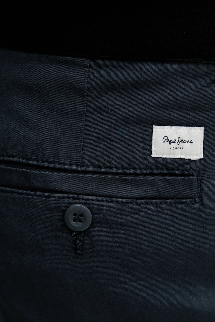 Kalhoty Pepe Jeans SLIM CHINO POPLIN námořnická modř PM211873