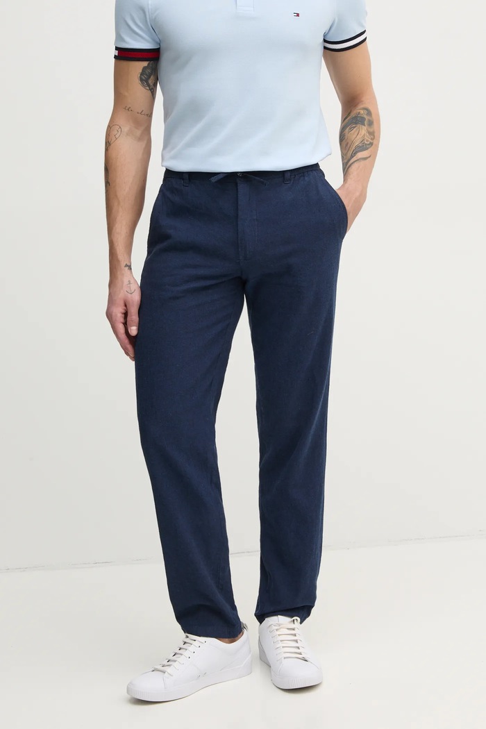 Lněné kalhoty Lindbergh látka námořnická modř 30.008023.DK.BLUE