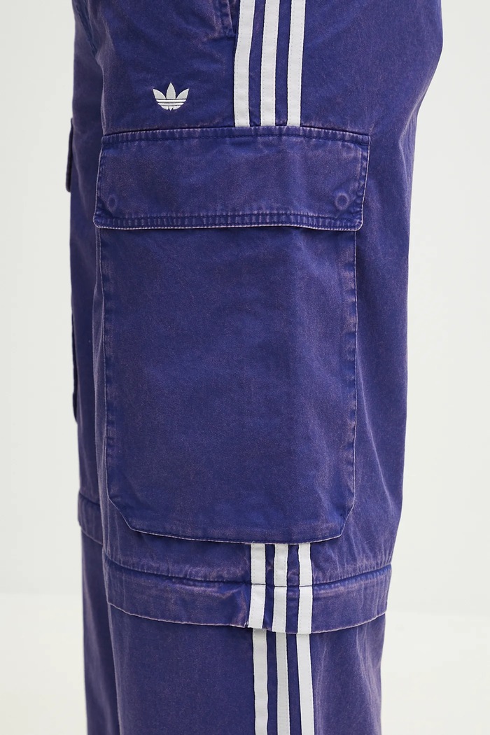 adidas Originals spodnie bawełniane CARGO PANTS JY6294 fioletowy