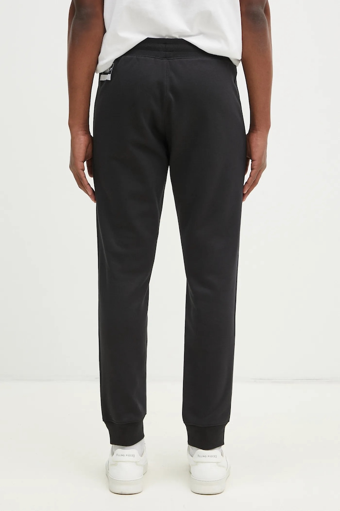 Одежда Спортивные штаны adidas Performance FC Bayern Muenchen VRCT Pant JM8647 чёрный