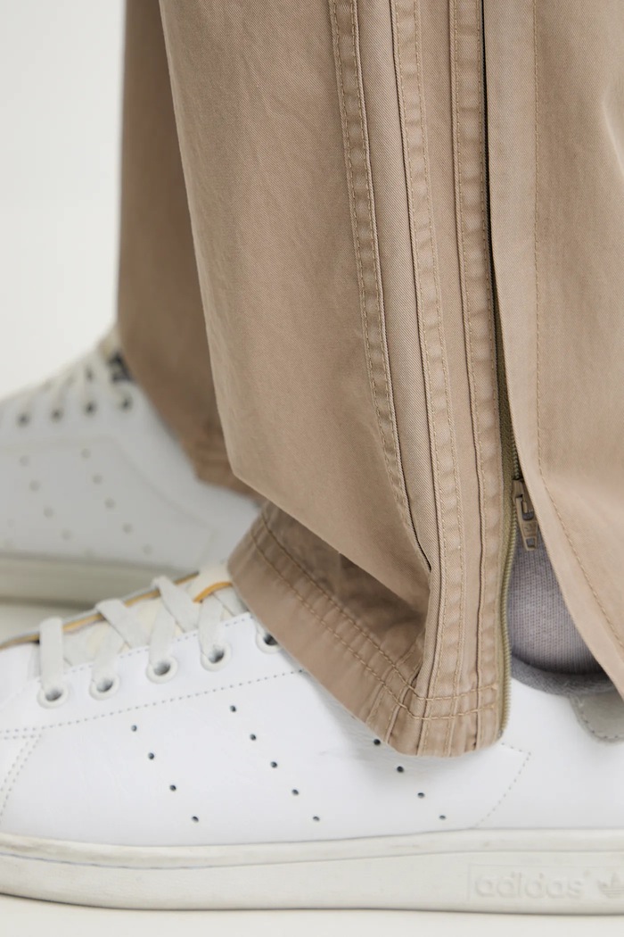 Bombažne hlače adidas Originals Firebird Pants KC0689