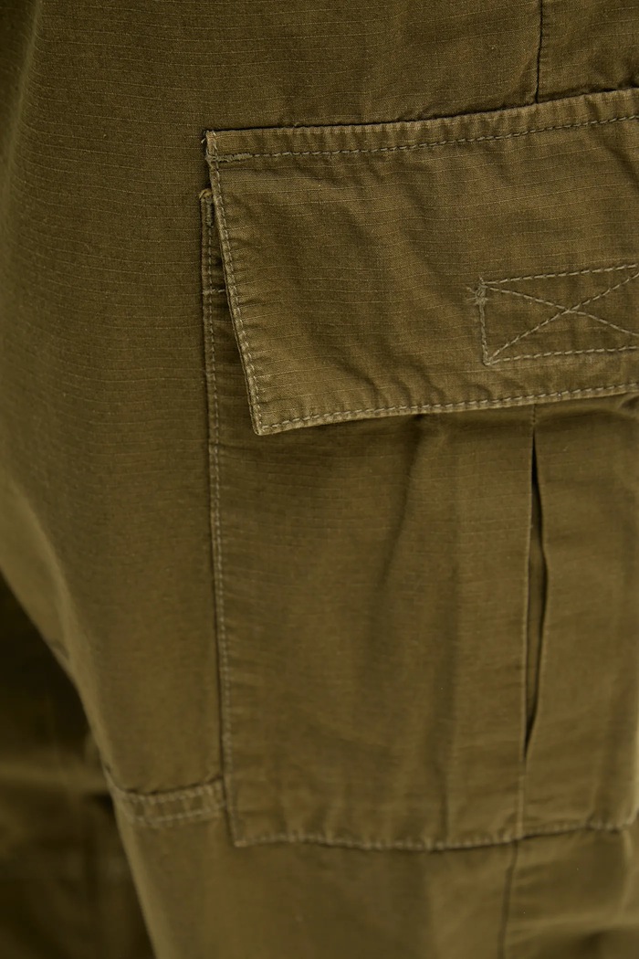 Barbour spodnie bawełniane Relaxed Fit Cargo zielony MTR0759