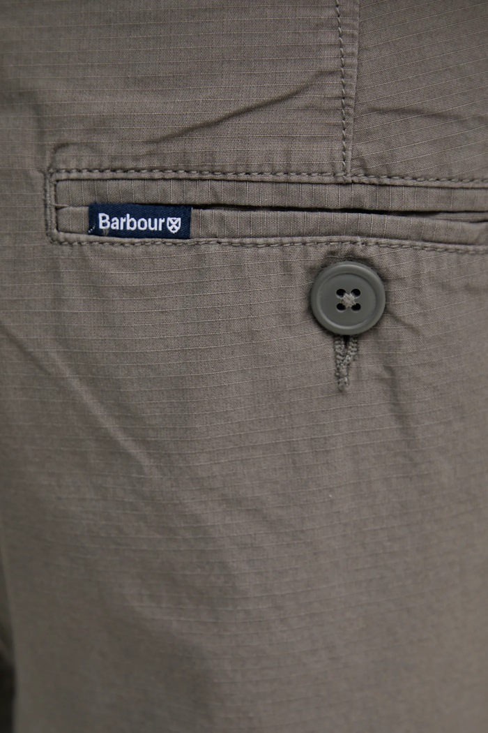 Βαμβακερό παντελόνι Barbour Relaxed Fit Cargo Barbour MTR0759 πράσινο
