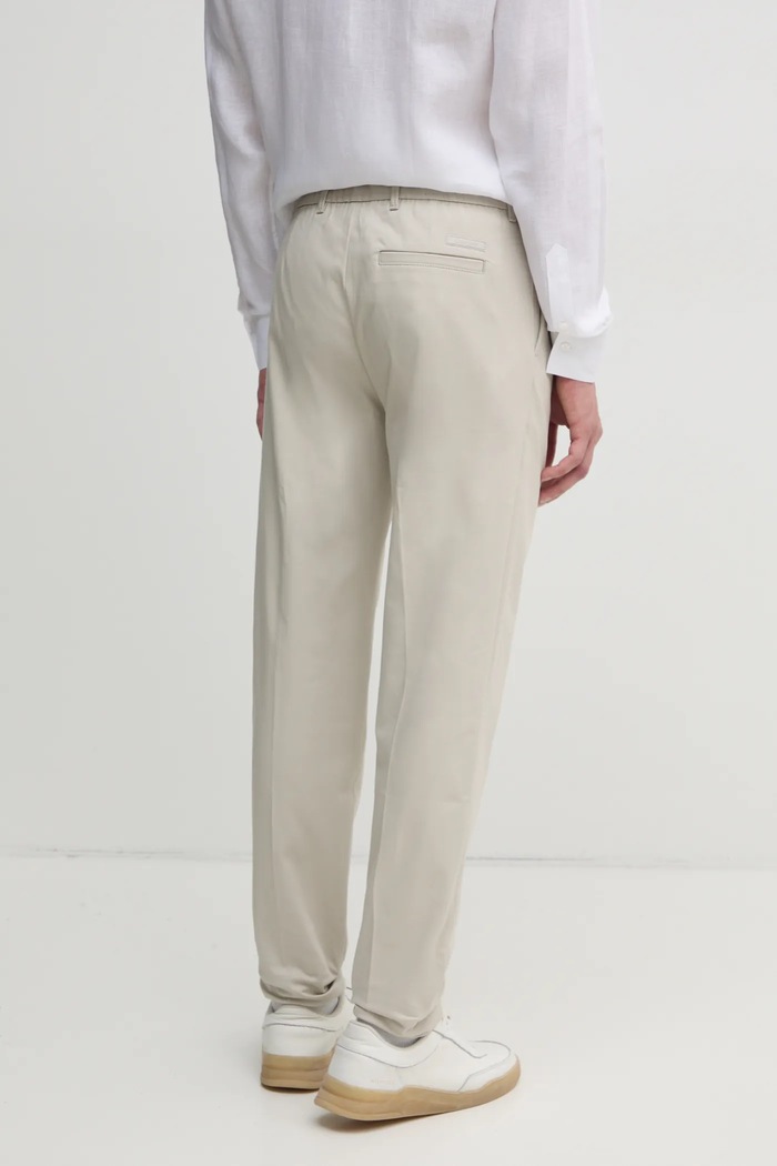 Odzież Calvin Klein spodnie K10K114104 beżowy