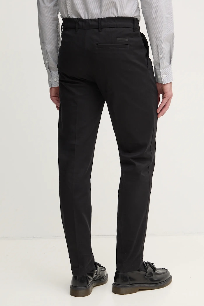 Kalhoty Calvin Klein K10K114104 černá SS25