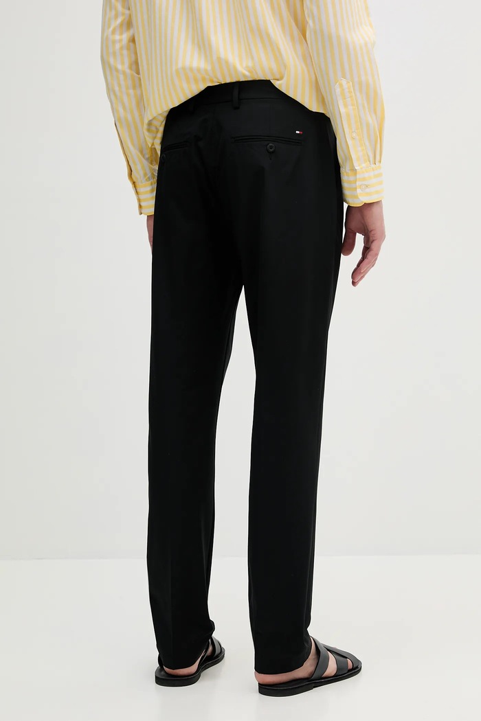 Oblečenie Nohavice Tommy Hilfiger MW0MW39317 čierna