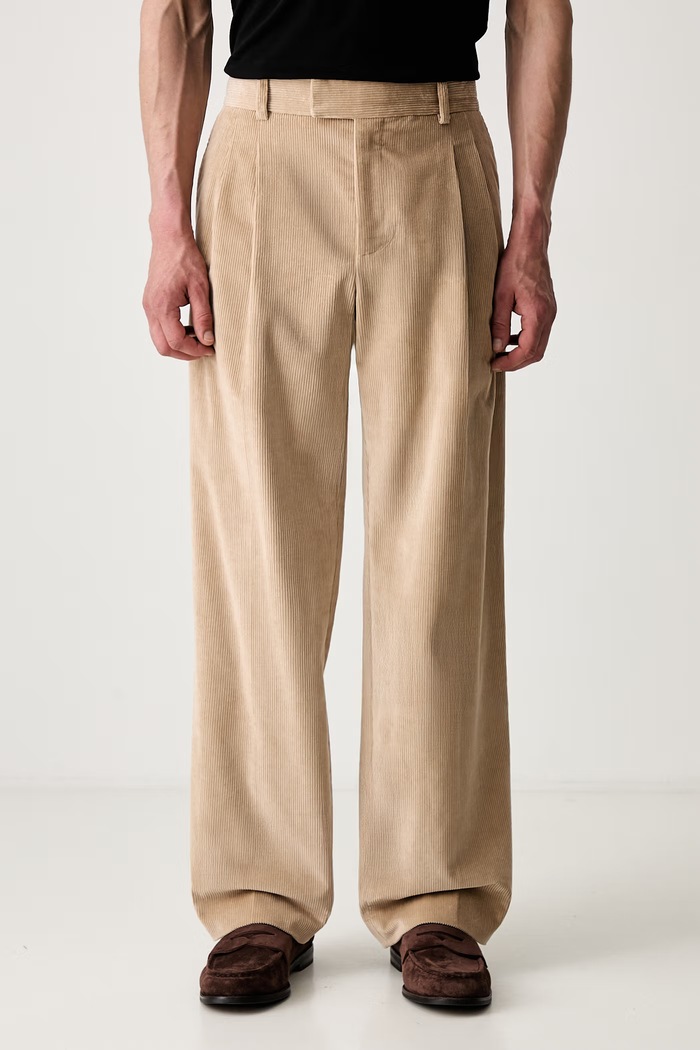 Drôle de Monsieur Le Pantalon Golfeur Corduroy trousers corduroy Men's fabric beige PERM.BP165.CO156.BG