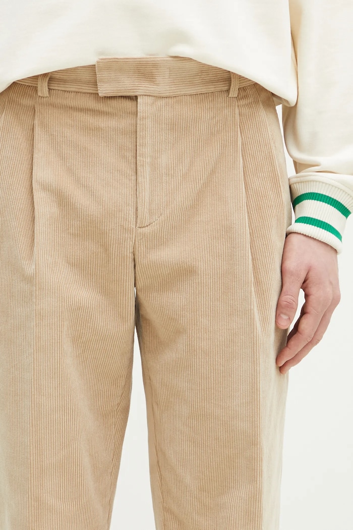 Hlače iz rebrastega žameta Drôle de Monsieur Le Pantalon Golfeur Corduroy bež PERM.BP165.CO156.BG
