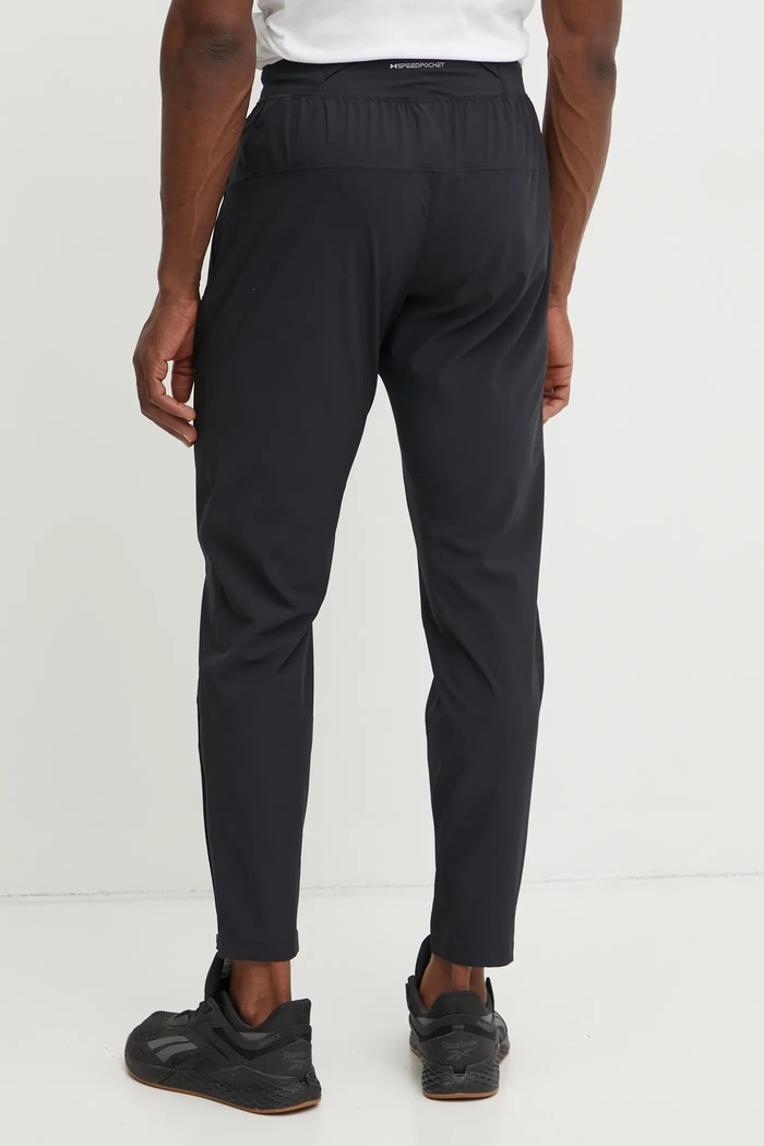 Odzież Under Armour spodnie do biegania OutRun the Storm 1376799 czarny