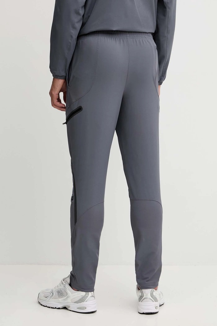 Odjeća Donji dio trenirke Under Armour Unstoppable 1390256 siva