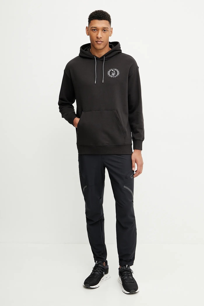 Under Armour spodnie dresowe Unstoppable 1390256 czarny SS26