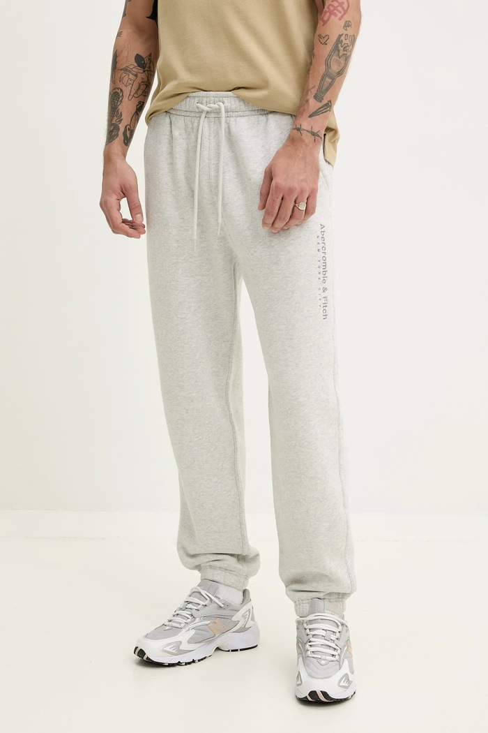 Tepláky Abercrombie & Fitch nášivka šedá KI176.5140.112