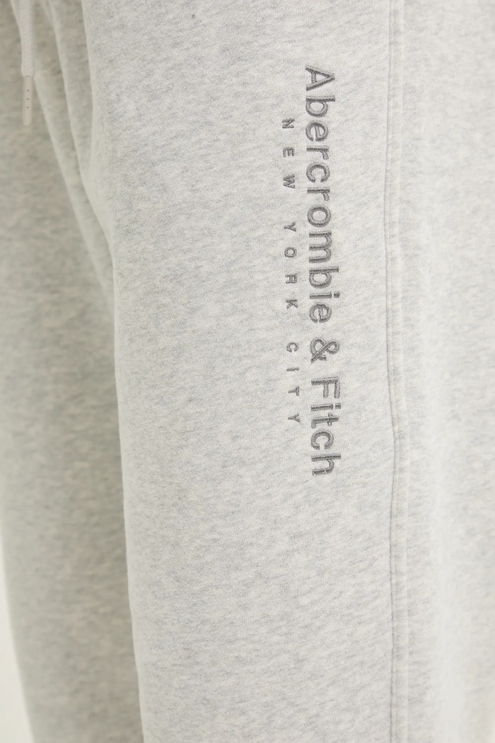 Tepláky Abercrombie & Fitch šedá KI176.5140.112