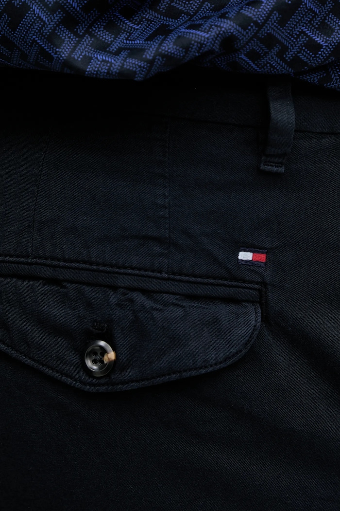 Tommy Hilfiger pantaloni din amestec de in bleumarin MW0MW38792