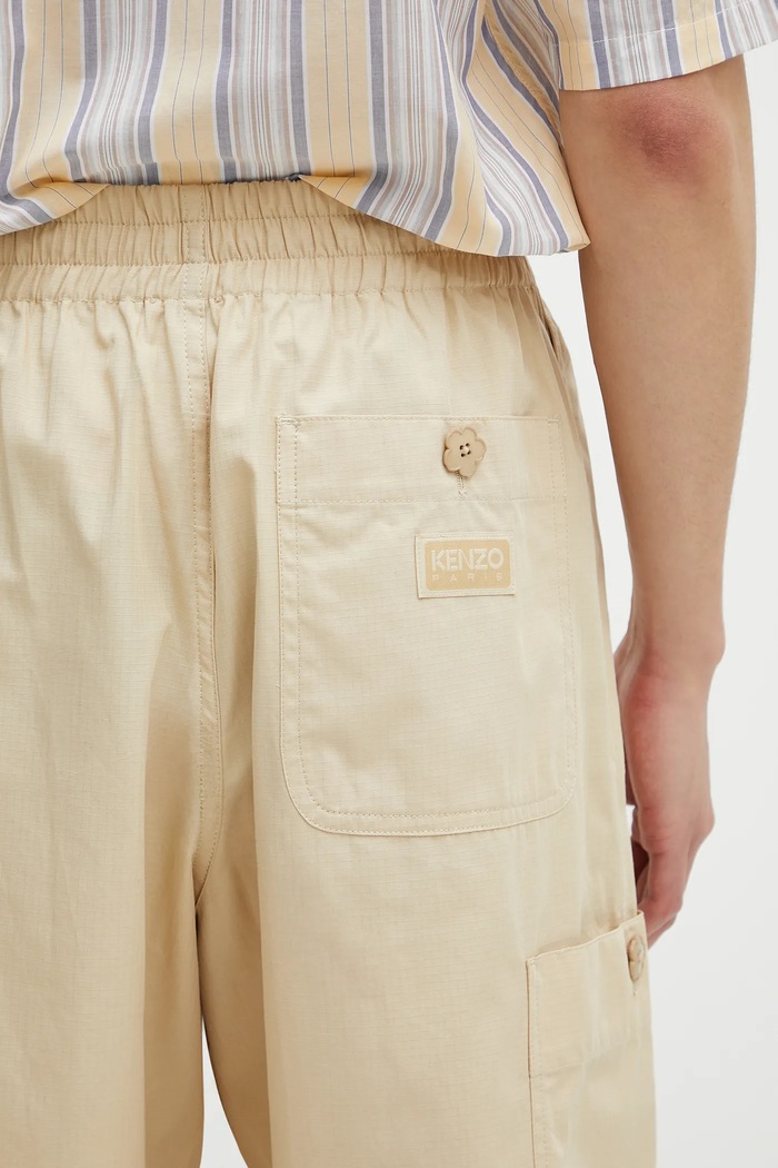 Kenzo nohavice cargo bavlnené pánske béžová FF55PA5019SC.11