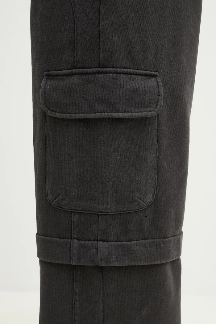 Daily Paper pamut melegítőnadrág Garment Wash Pants fekete 2511010