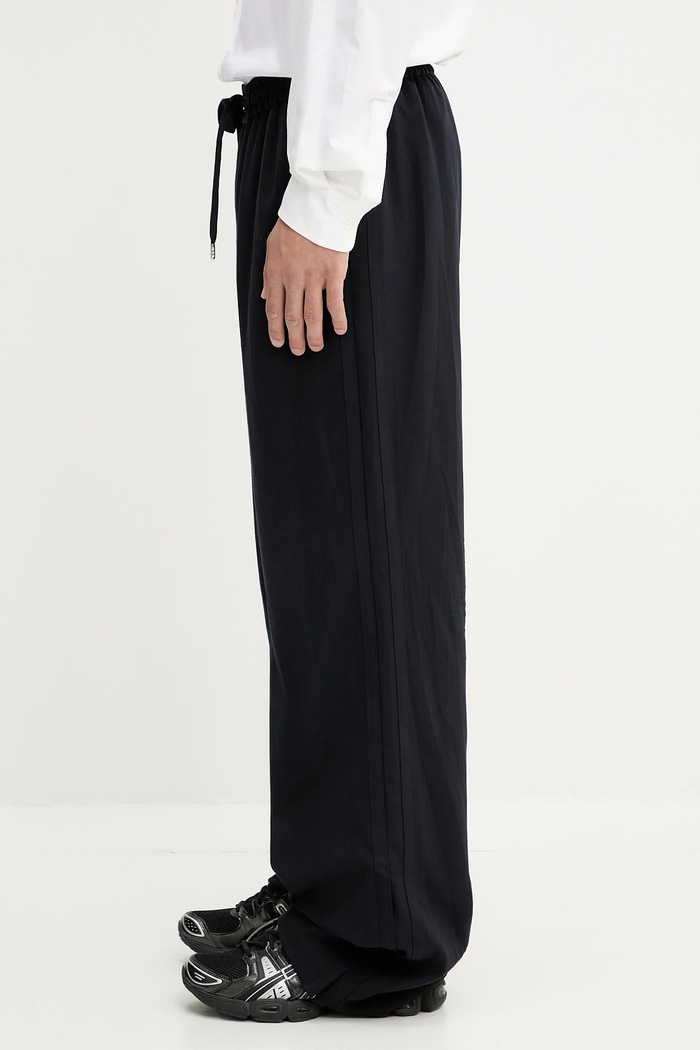 AMBUSH spodnie z domieszką wełny Suit Pants 12115314 granatowy SS25
