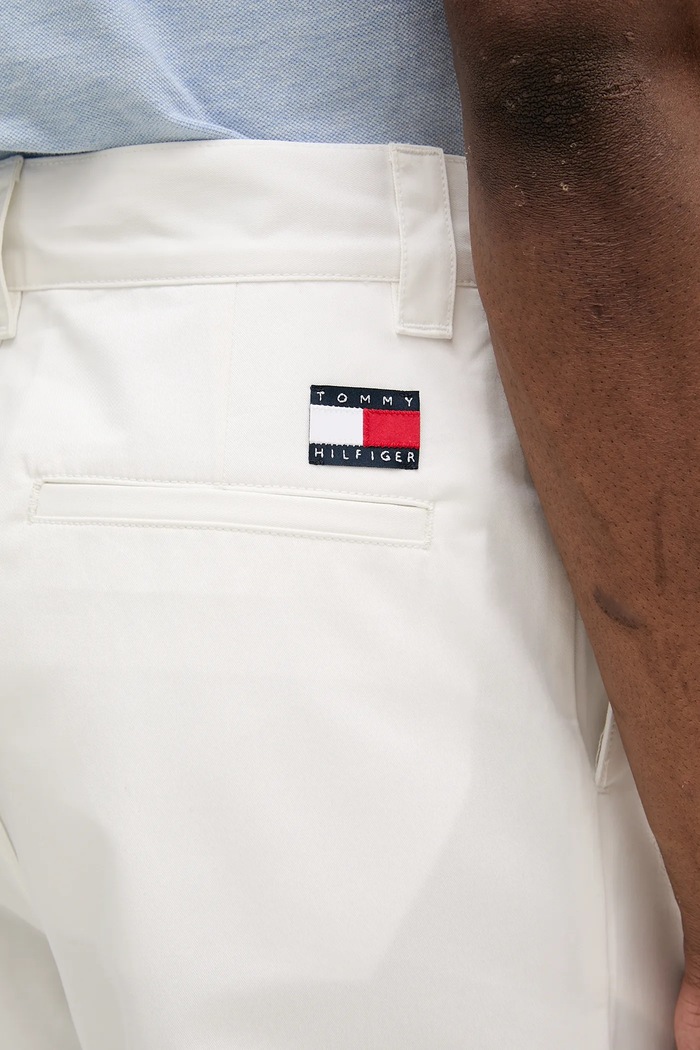 Tommy Hilfiger spodnie bawełniane SAILING biały MN0MN00016