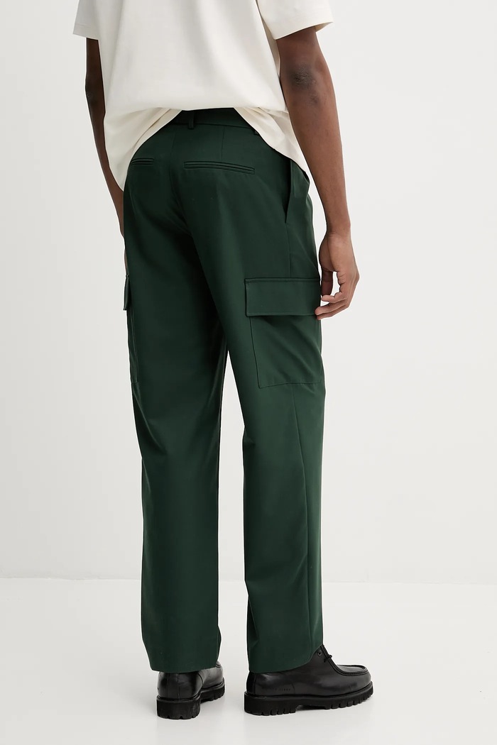 Odzież Drôle de Monsieur spodnie z domieszką wełny Le Pantalon Cargo Laine G.BP148.PL127.FGN zielony