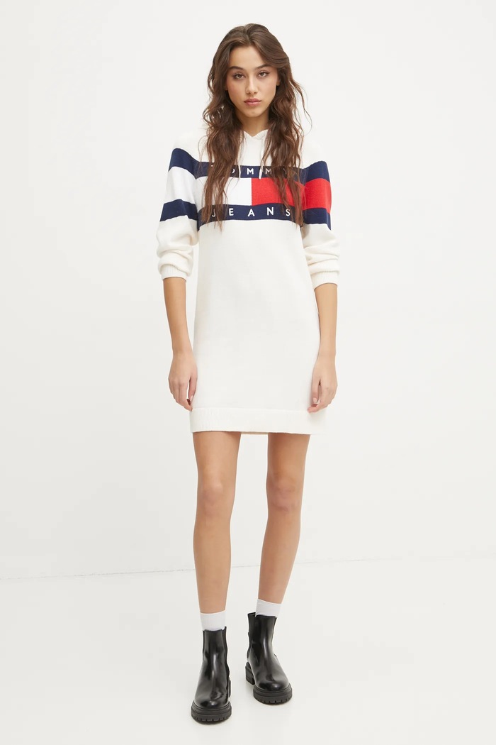 Tommy Jeans pamut ruha DW0DW19470 bézs SS25