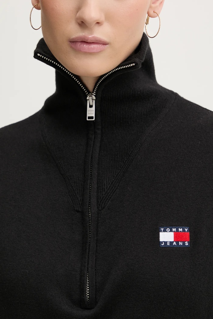 Tommy Jeans sukienka z domieszką wełny DW0DW19480 czarny