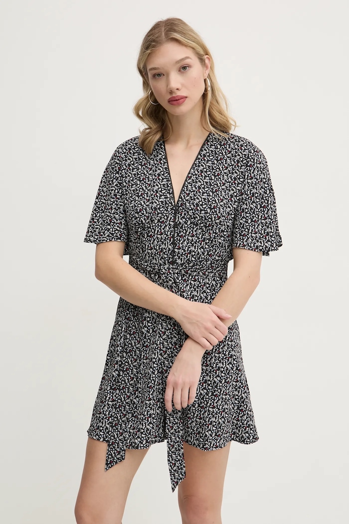 Tommy Jeans ruha rövid fekete DW0DW20187