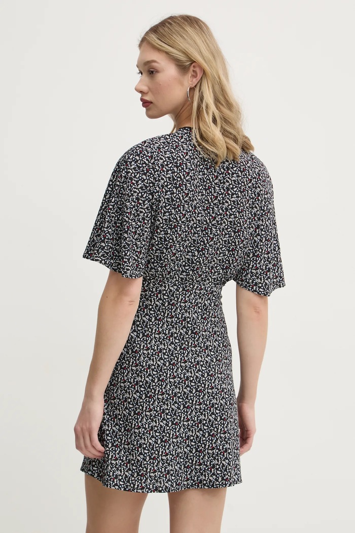 Ruházat Tommy Jeans ruha DW0DW20187 fekete