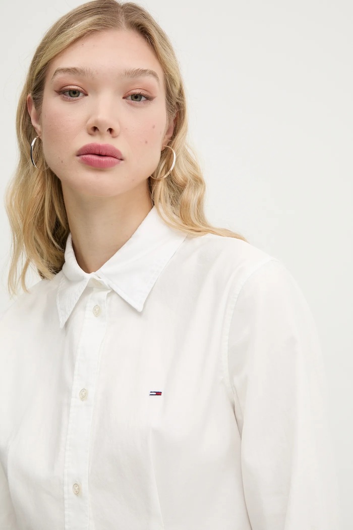 Bavlněné šaty Tommy Jeans DW0DW20471 bílá