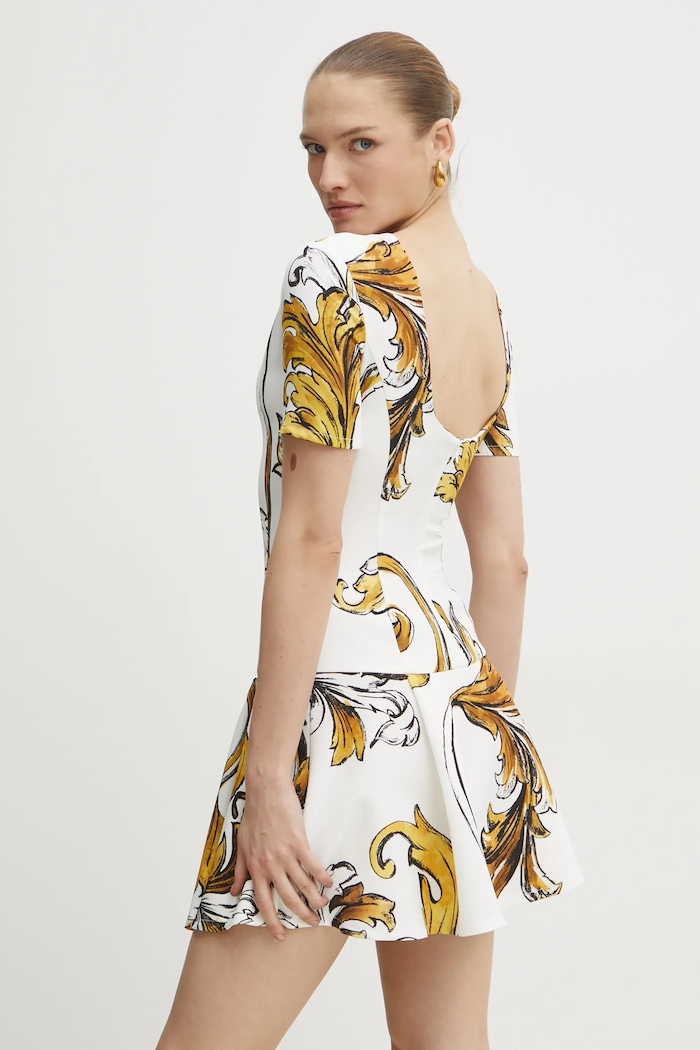Oblečení Šaty Versace Jeans Couture 78HAO908.NS636 bílá