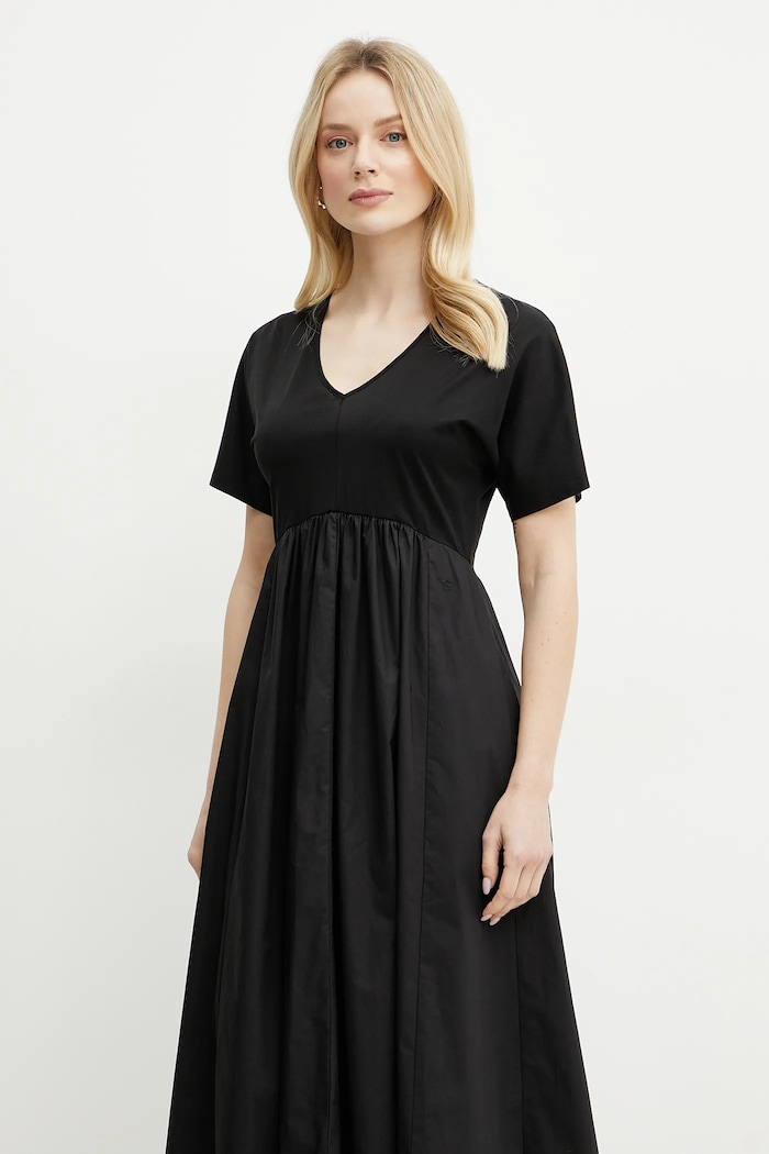Šaty Weekend Max Mara 2515621082600 černá SS25