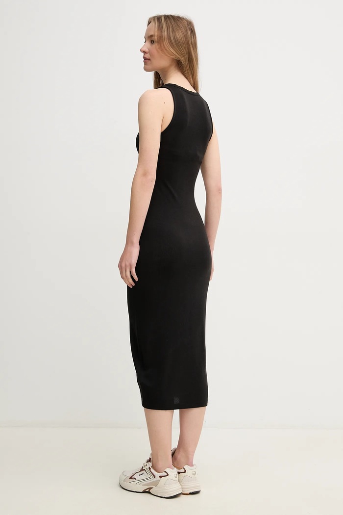Oblečení Šaty Calvin Klein Jeans J20J225282 černá