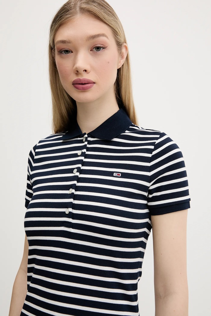 Tommy Jeans kiszélesedő ruha pamut elasztánnal DW0DW20383 sötétkék