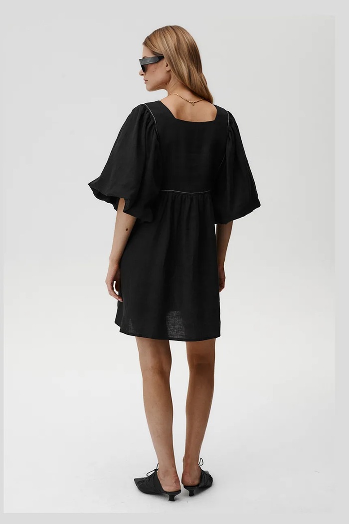 Odjeća Lanena haljina Undress Code Gaia Dress 891. crna
