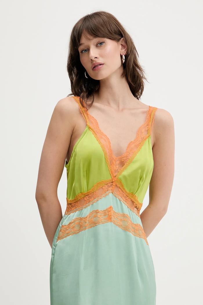 Never Fully Dressed rochie verde NFDDR2099