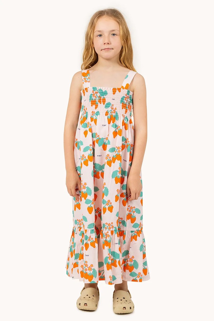 Tinycottons sukienka bawełniana dziecięca STRAWBERRIES WOVEN DRESS różowy SS25.166