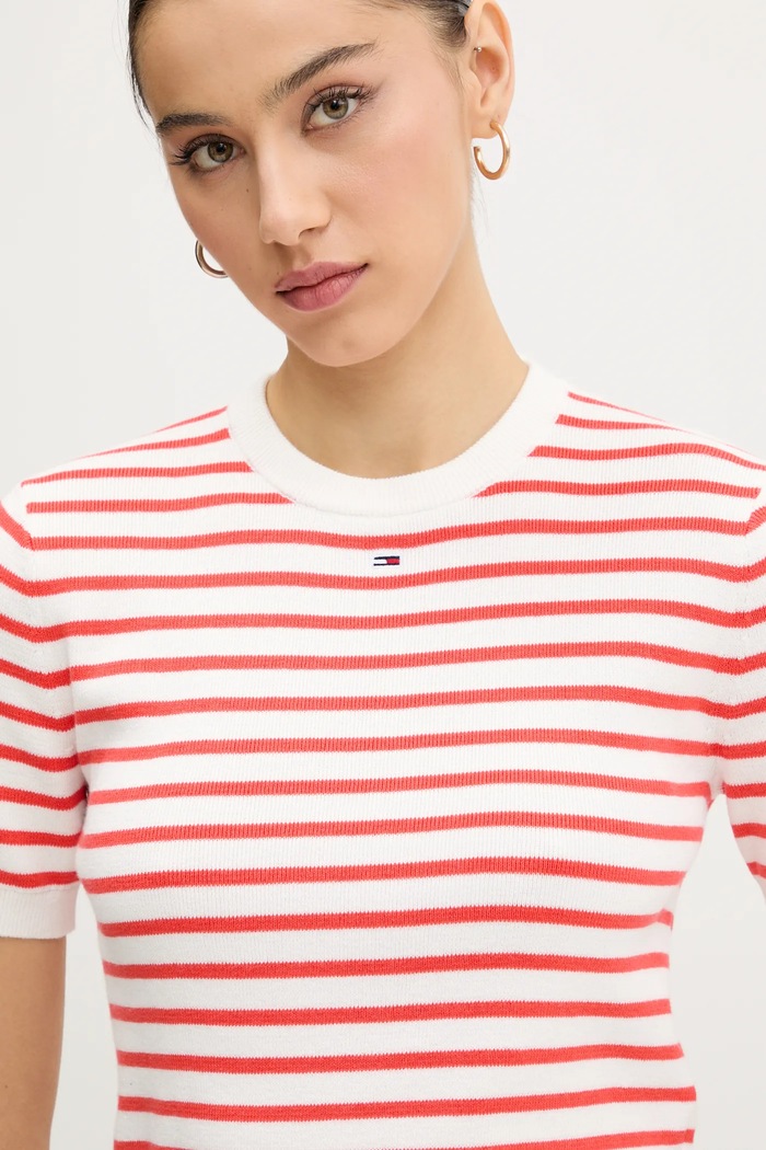 Bavlnený sveter Tommy Jeans červená DW0DW19336