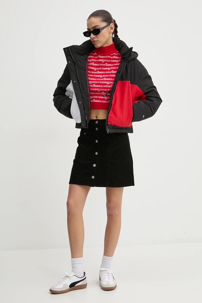 Vesta Tommy Jeans DW0DW19346 červená SS25