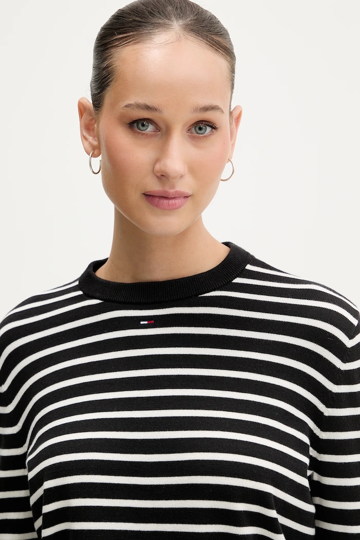 Tommy Jeans πουλόβερ γυναικείο βαμβακερό μαύρο DW0DW20159
