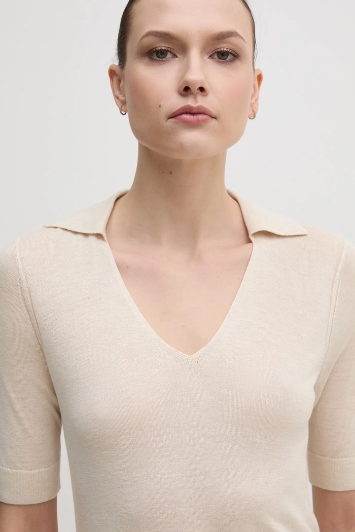 Svetr z hedvábné směsi Calvin Klein béžová K20K208200