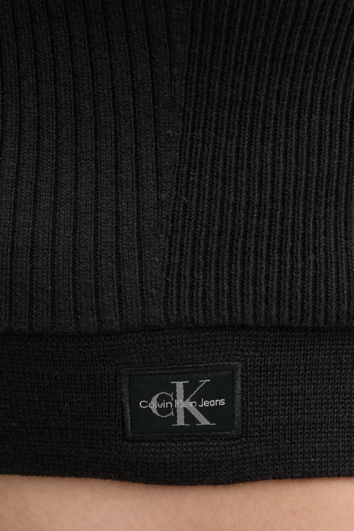 Top Calvin Klein Jeans čierna J20J225227