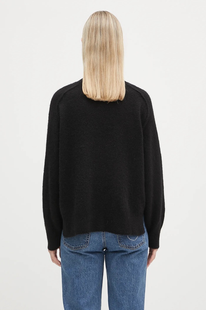 Oblečení Svetr A.P.C. Pull Naomie WPABE.F23283 černá