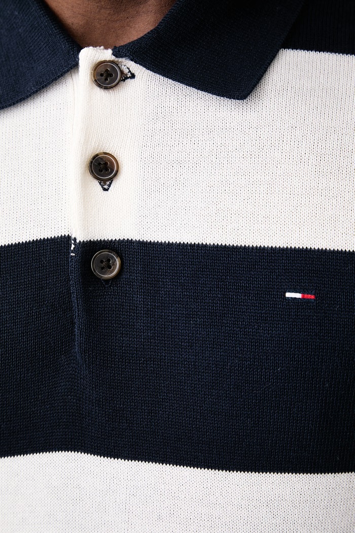 Svetr pánský bavlněný Tommy Jeans námořnická modř DM0DM20304