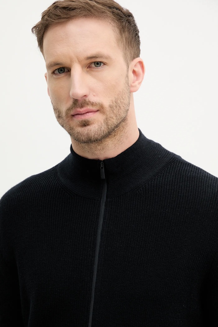 Armani Exchange sweter z domieszką wełny granatowy XM000186.AF10348
