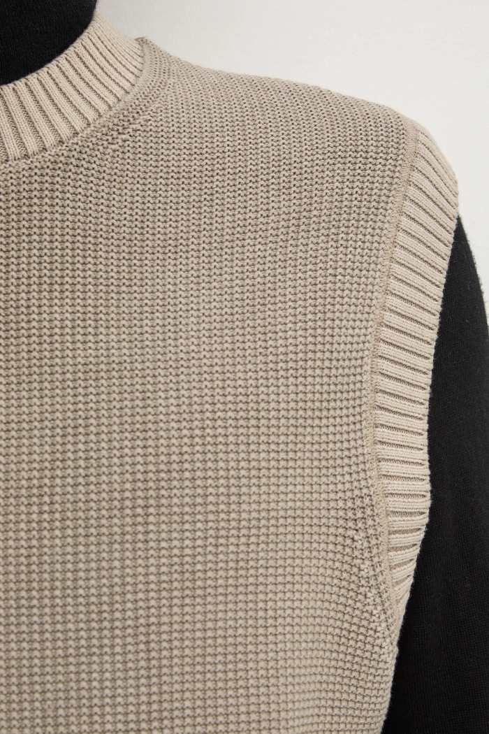 Calvin Klein Jeans sweter J30J326744 beżowy