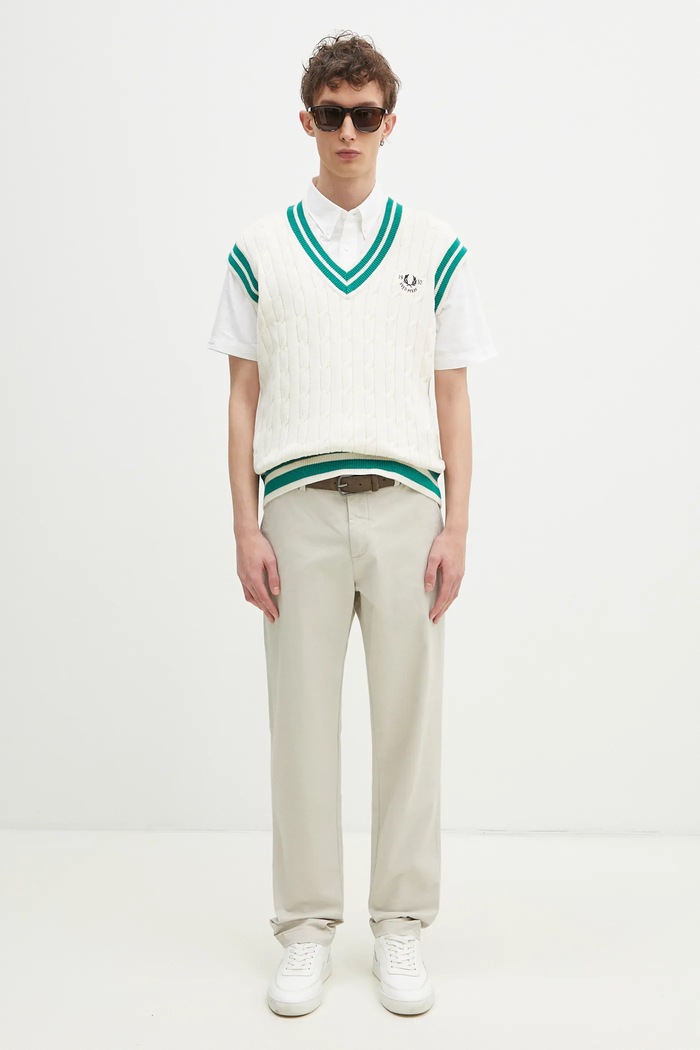Безрукавка Fred Perry K9721.560 бежевий