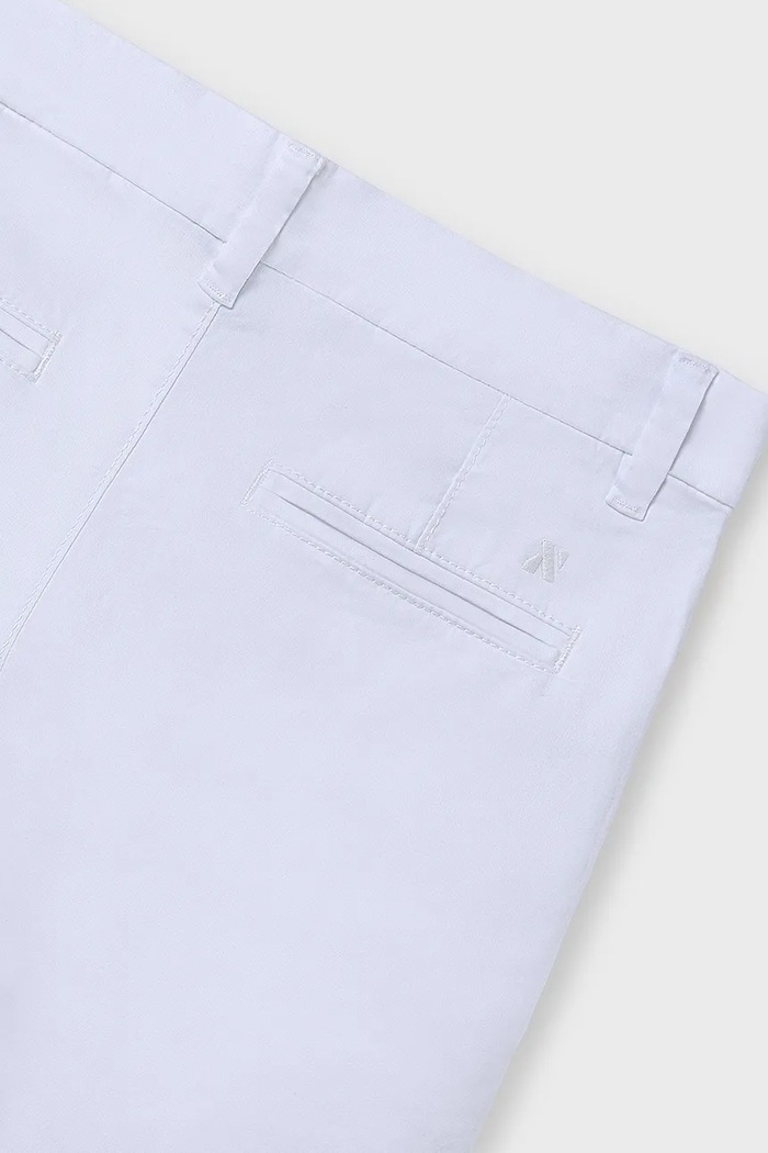 Băieți Mayoral Pantaloni scurti copii bermudy chino basic 242.7A.Junior.PPYA alb