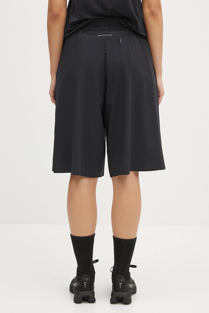 Abbigliamento MM6 Maison Margiela pantaloncini S52MU0131.M35417 nero